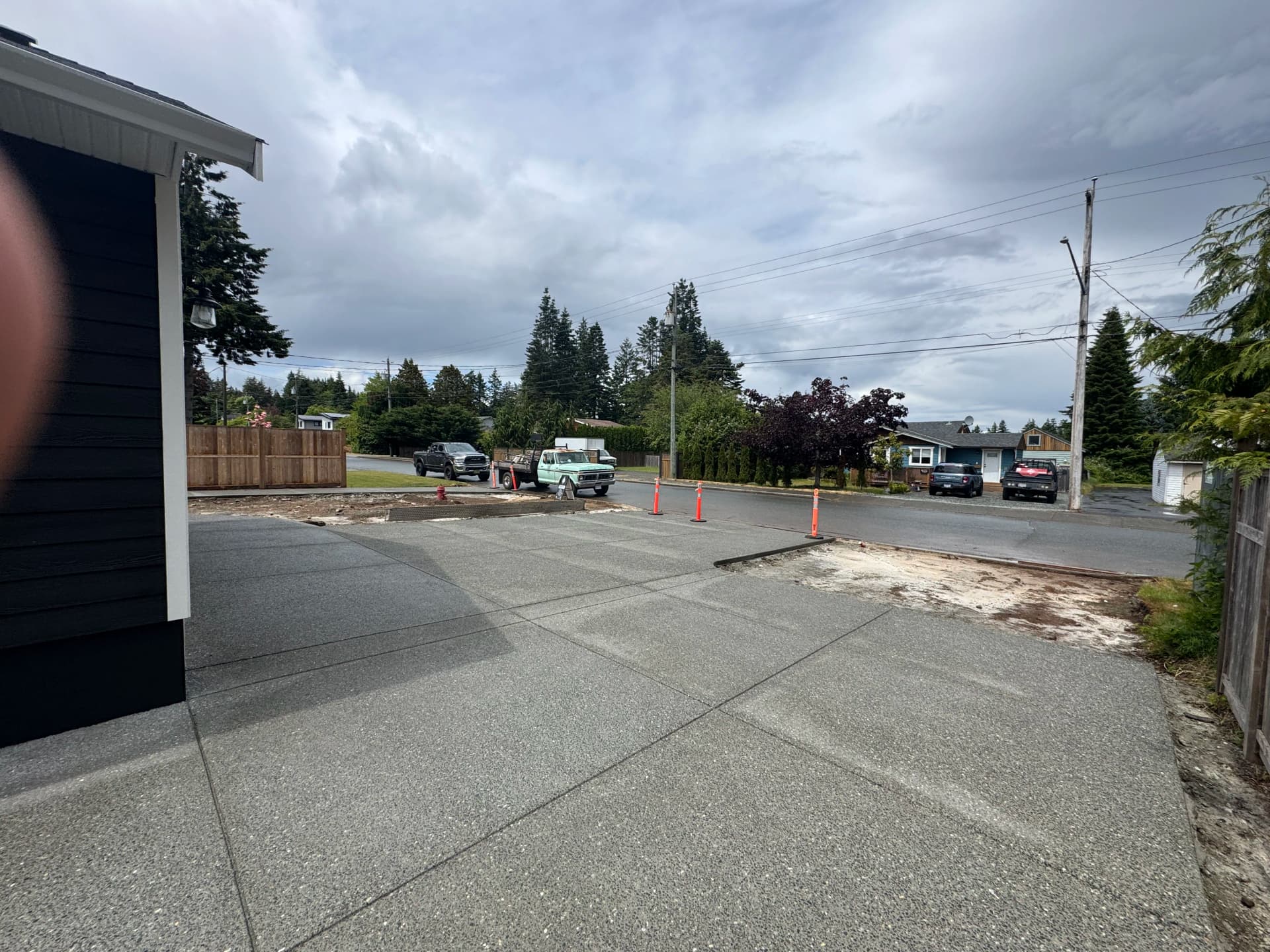 Gallery photos for Asphalt Removal and New Driveway Build in Campbell River: Image #7