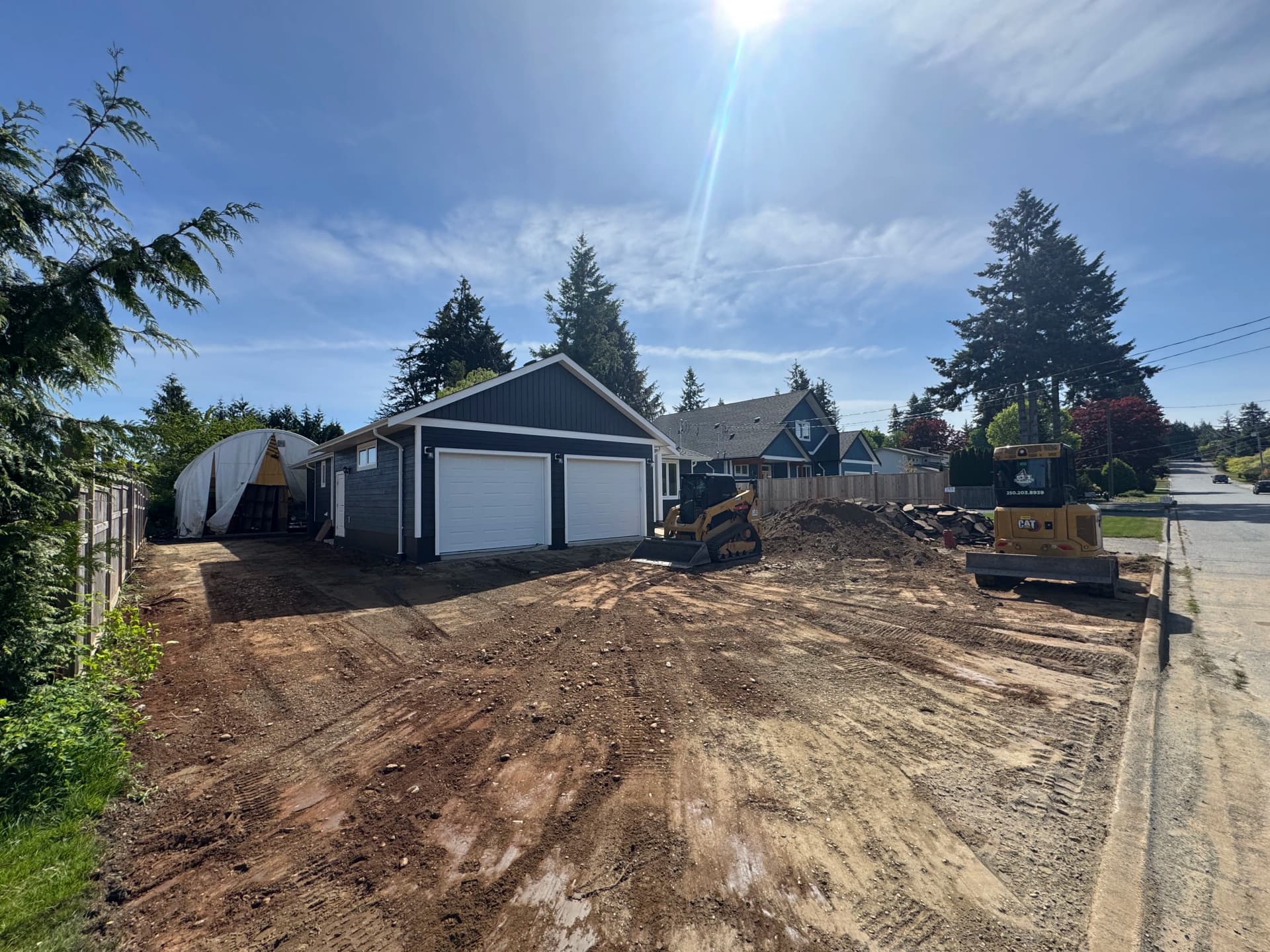 Gallery photos for Asphalt Removal and New Driveway Build in Campbell River: Image #2
