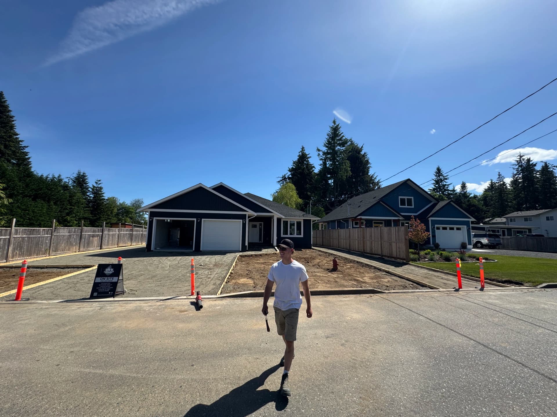 Gallery photos for Asphalt Removal and New Driveway Build in Campbell River: Image #4
